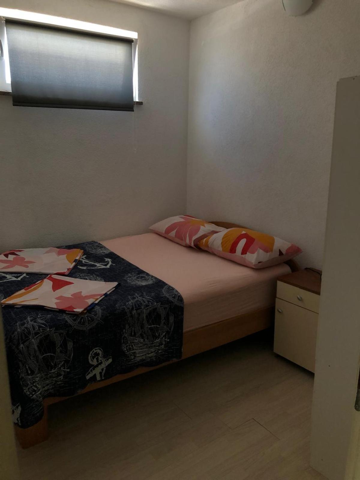 Apartmani Cesarica كارلوباغ الغرفة الصورة