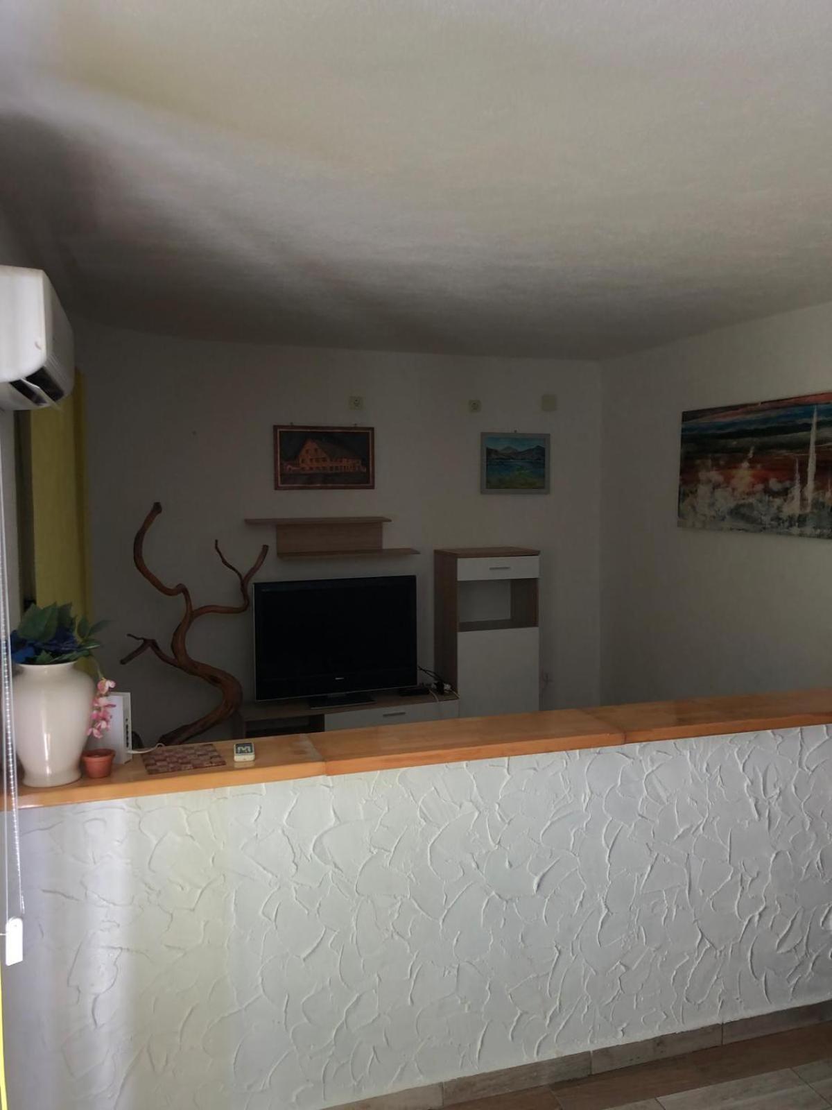 Apartmani Cesarica كارلوباغ الغرفة الصورة